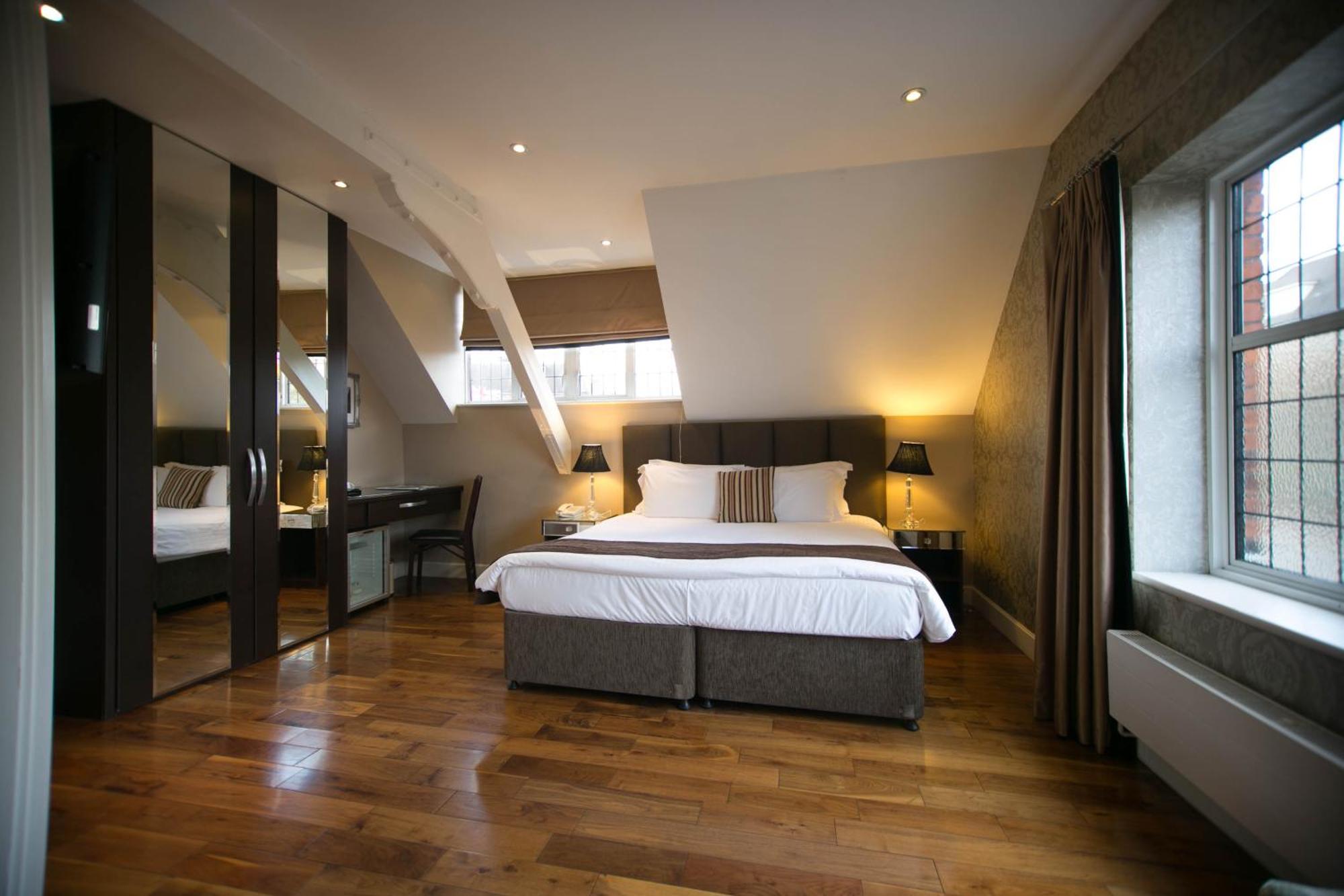 The Pillar Hotel Лондон Экстерьер фото