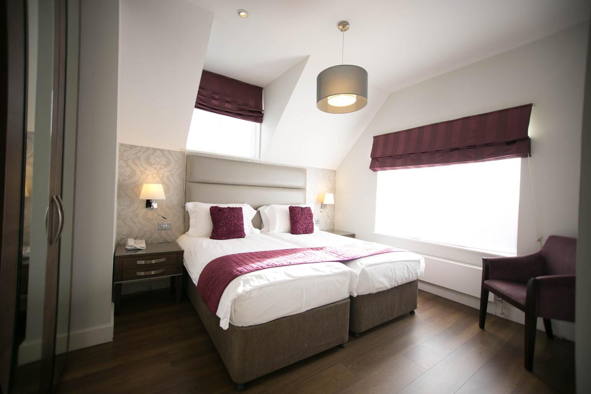 The Pillar Hotel Лондон Экстерьер фото